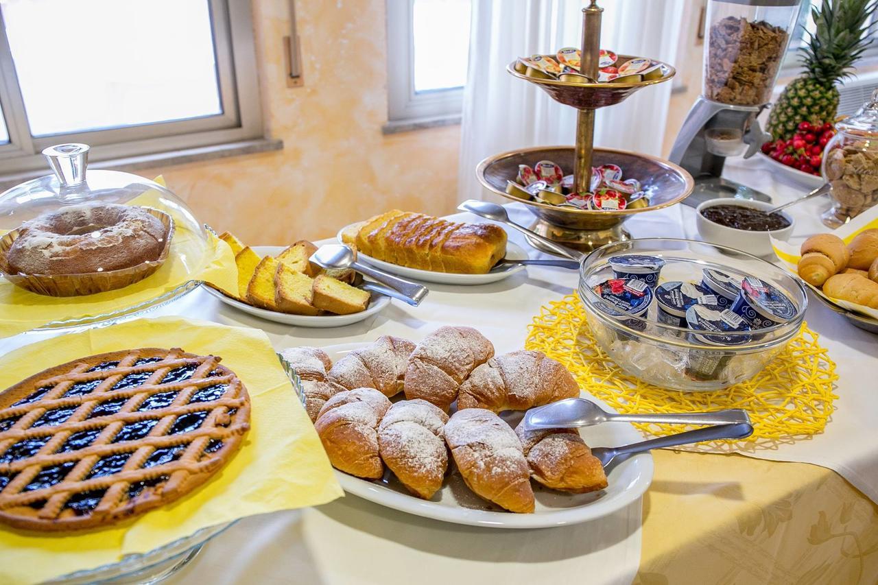 Bed and Breakfast Primo Sole Cupra Marittima Esterno foto