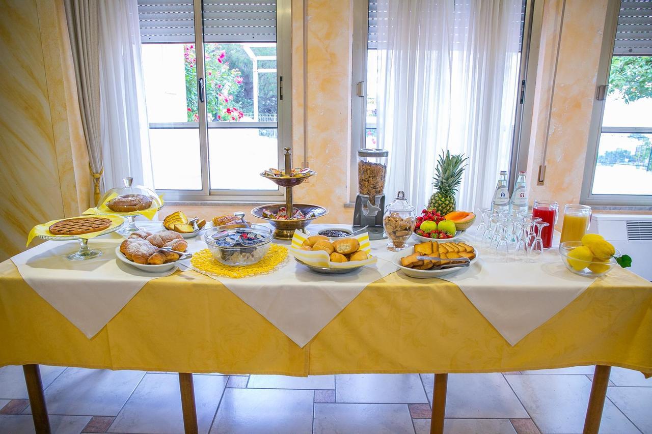 Bed and Breakfast Primo Sole Cupra Marittima Esterno foto